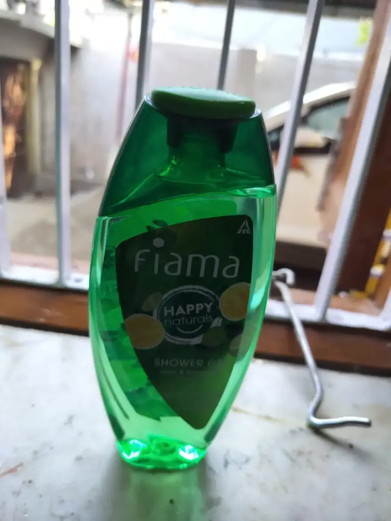 fiama shower gel green 