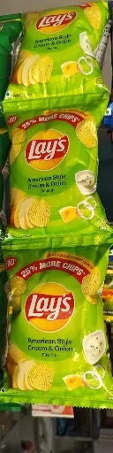 Lays green